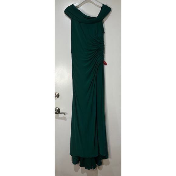 Ieena for Mac Duggal Asymmetrical Neckline Ruched Dress Emerald Size 8 NWT 26517 - Picture 2 of 15